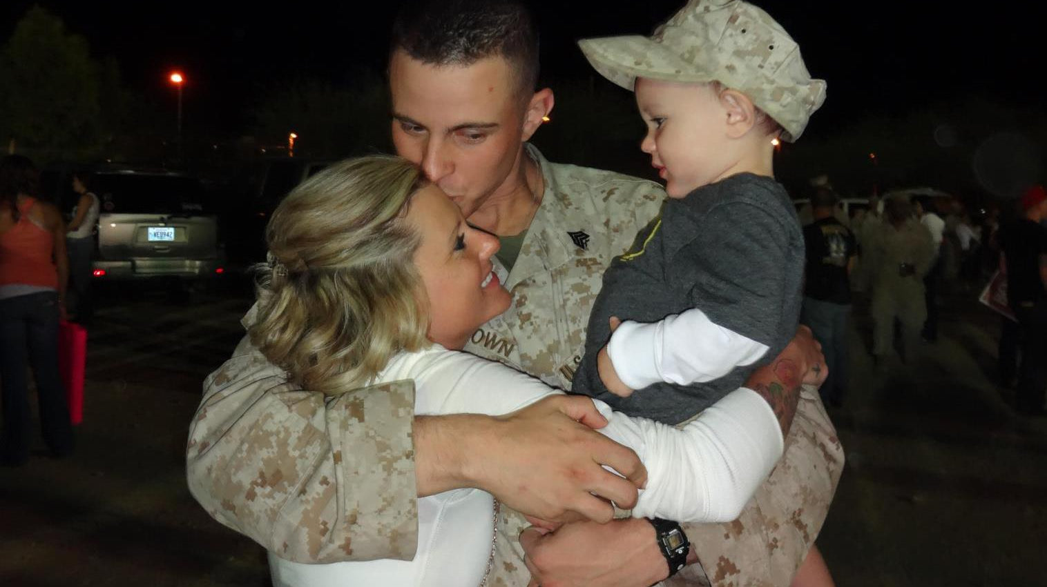 Military spouse homecoming USA