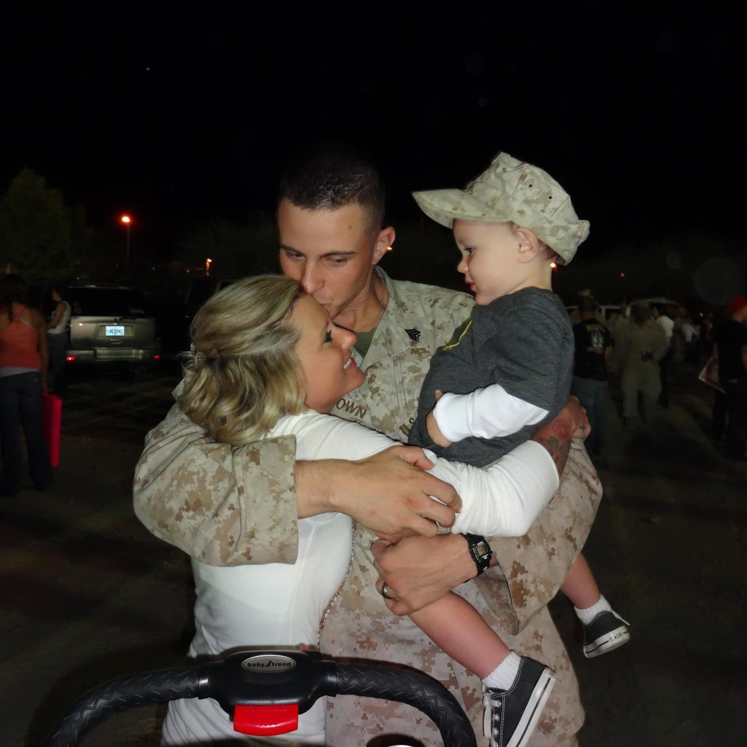 Military spouse homecoming USA