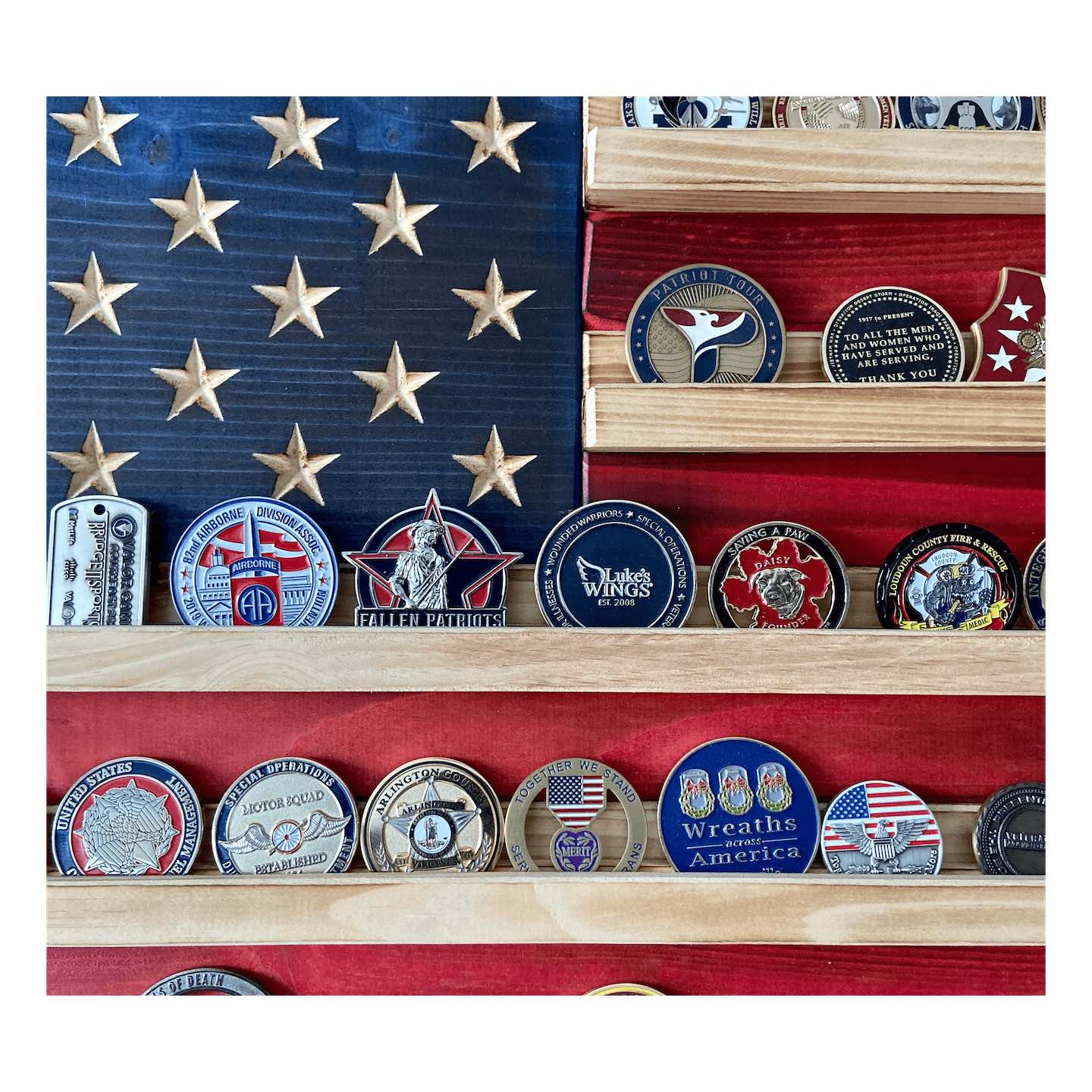 Wooden Coin Holder American Flag zoomed in